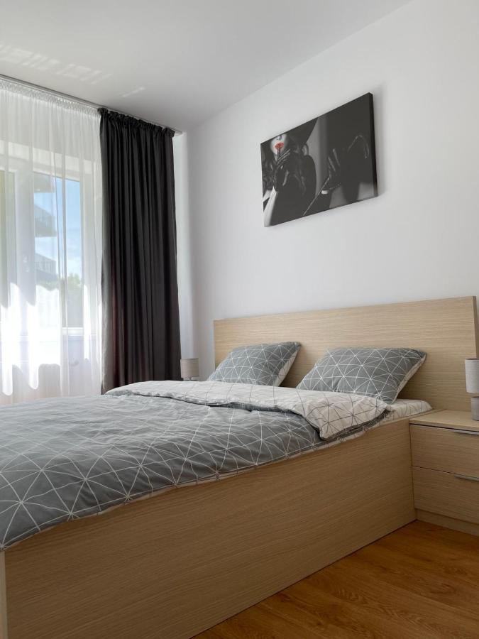 Silence Apartment 2 Oradea Extérieur photo